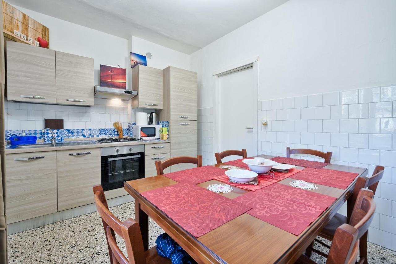 R&R Apartment Маргера Экстерьер фото