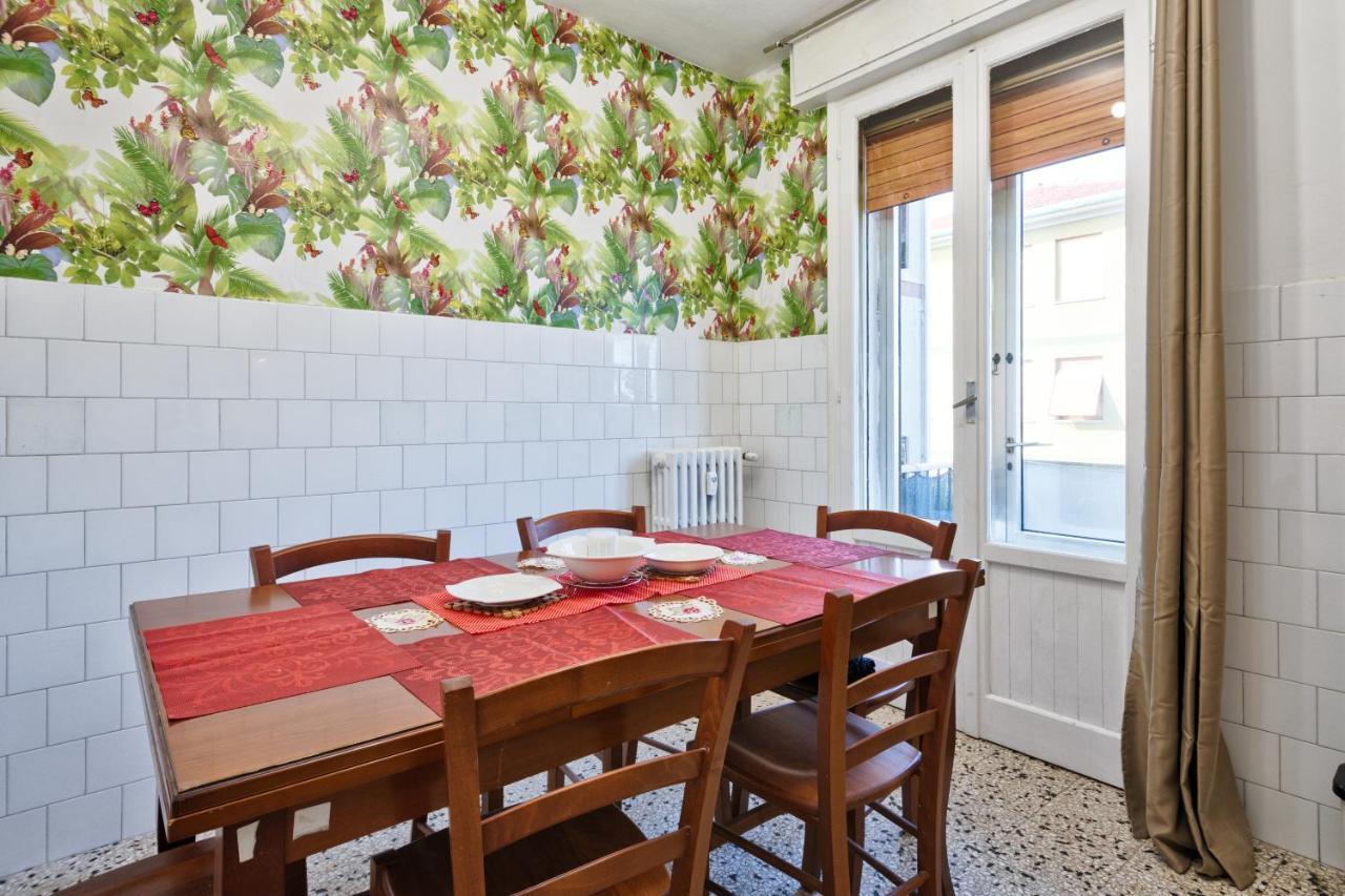 R&R Apartment Маргера Экстерьер фото